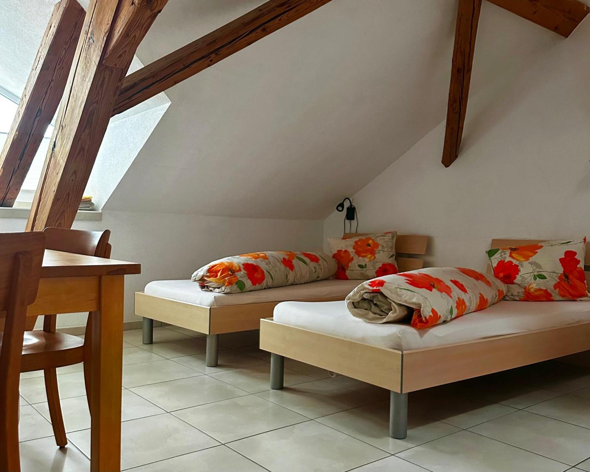 Hotel Loewen Mönchaltorf Kültér fotó